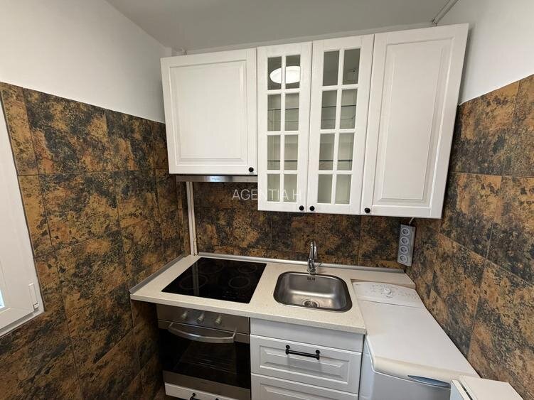 Calea Victoriei, ap. 2 camere, mobilat, terasa, bloc solid