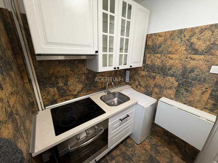 Calea Victoriei, ap. 2 camere, mobilat, terasa, bloc solid